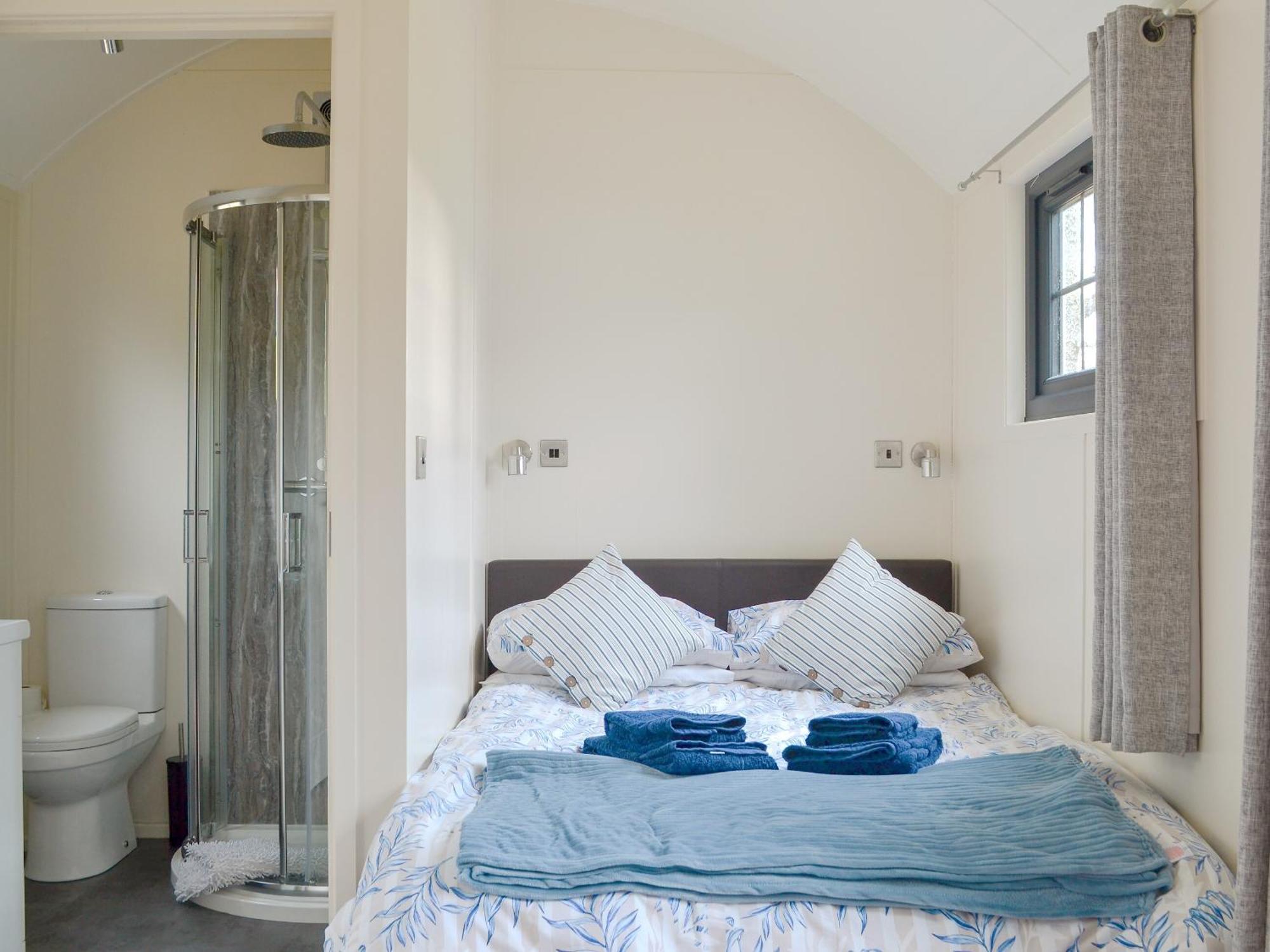 Belladrum Checkers Cottage - Beaufort Estate מראה חיצוני תמונה
